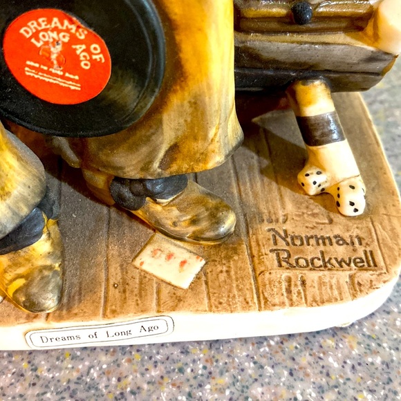 1979 Norman Rockwell Statue - Picture 3 of 5